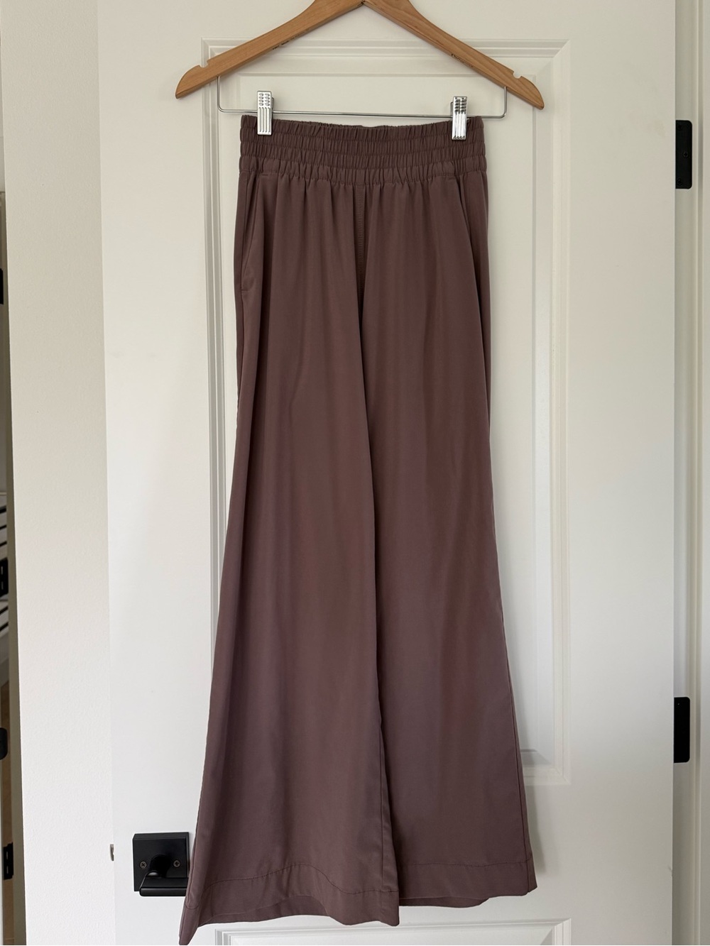 Vuori Wide-Leg Jumpsuit Pants in Mauve Brown